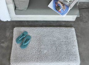 Bath rug with silk "Shag"