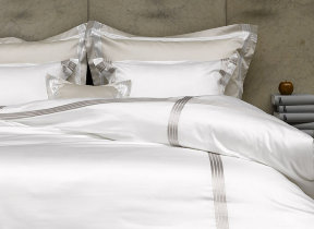 Sorbe" satin bed linen