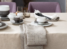 Jacquard linen table linen & napkins "Leitner Confusion" in 8 colours