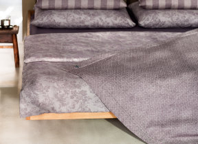 Gesteppte Jacquard Leinen Tagesdecke "Leitner Voltaire" in 12 Farbvarianten