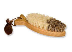 Kitchen brushes made of oiled beech wood