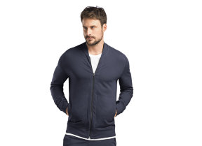 Herren Loungejacke "Leisure Black Iris" Medium