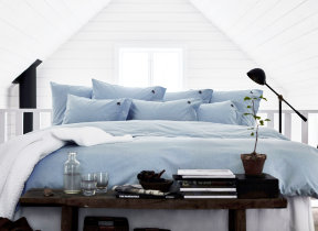 Oxford bed linen "Pin Point light blue"