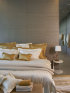 Satin bed linen "Celso de Lemos Bourdon" in 800 Miel and 101 Natural with gold embroidery