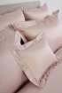 Celso de Lemos Secret" satin bed linen in 500 Nuage Rose