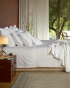 Amalia Suave White" bed linen