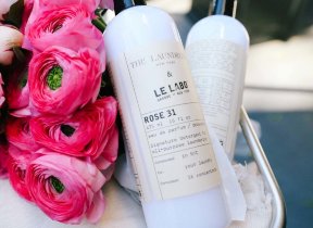 Luxus Wäscheshampoo mit exklusivem Rosenparfum "The Laundress & Le Labo Rose 31"