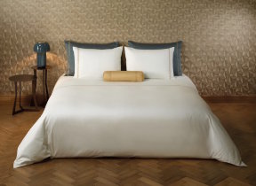 Satin bed linen "Lahira White Gold"