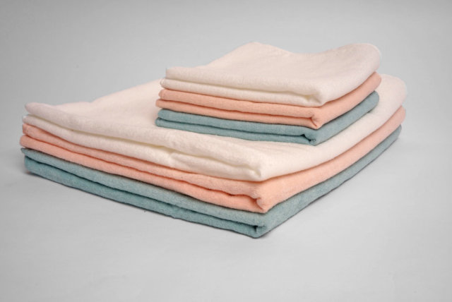 Frottiertücher "Uchino Airy Feel" - Alle Farben